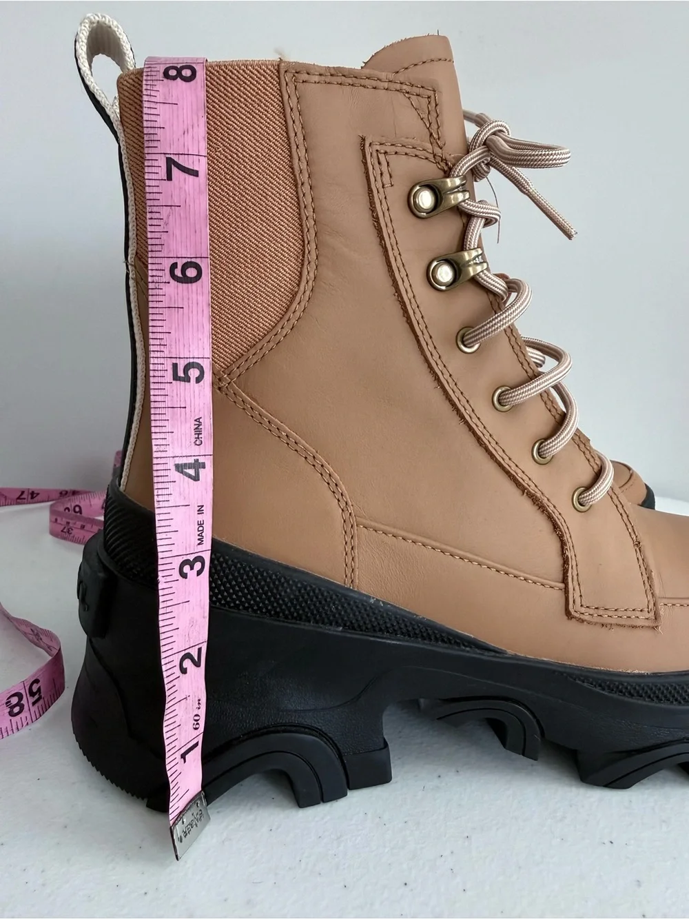 SOREL Brex Waterproof Leather Lace Lug Sole Boots Tawny Buff 7 NWT Winter
